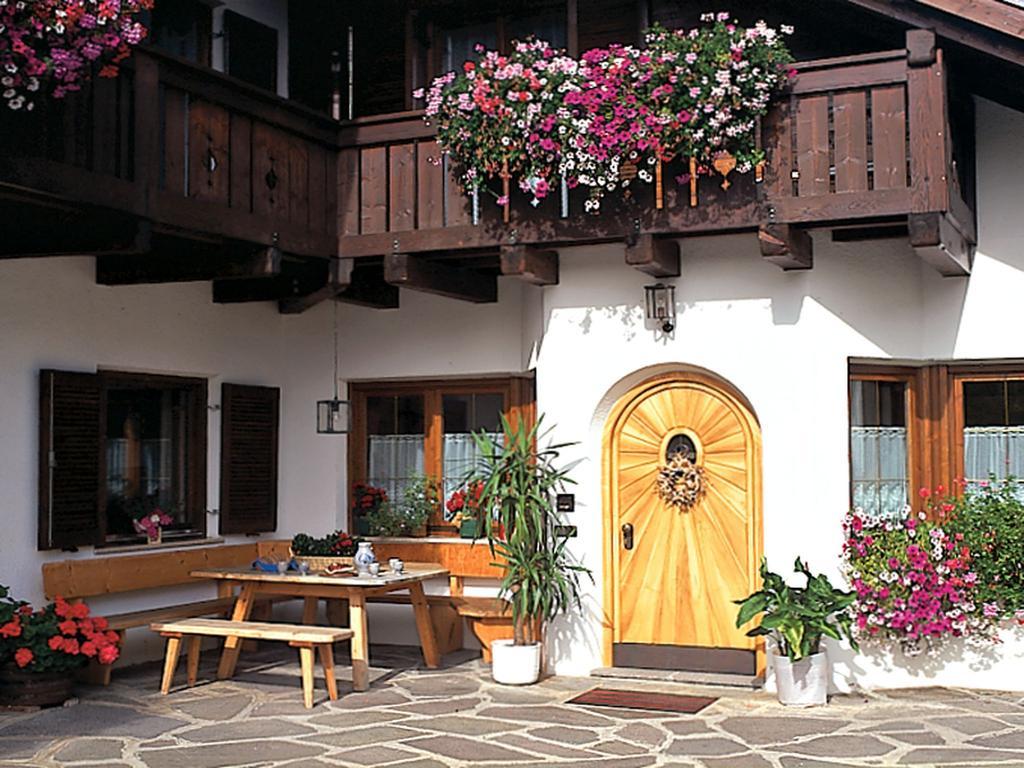Hotel Linde Collalbo Exterior photo